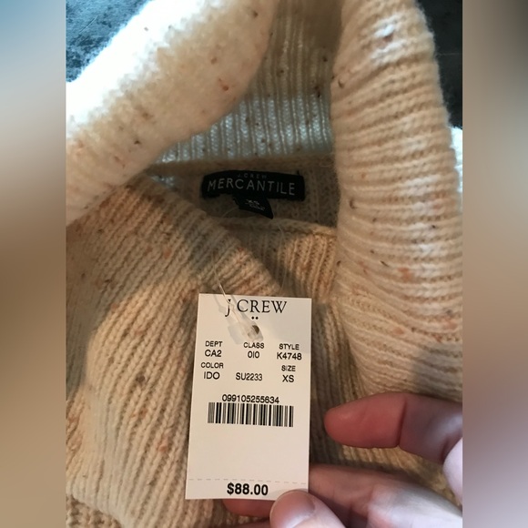 J.Crew Sweater XS NWT - Picture 2 of 7